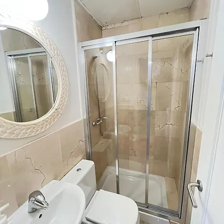 Rg Calle Santiago 46 Seville